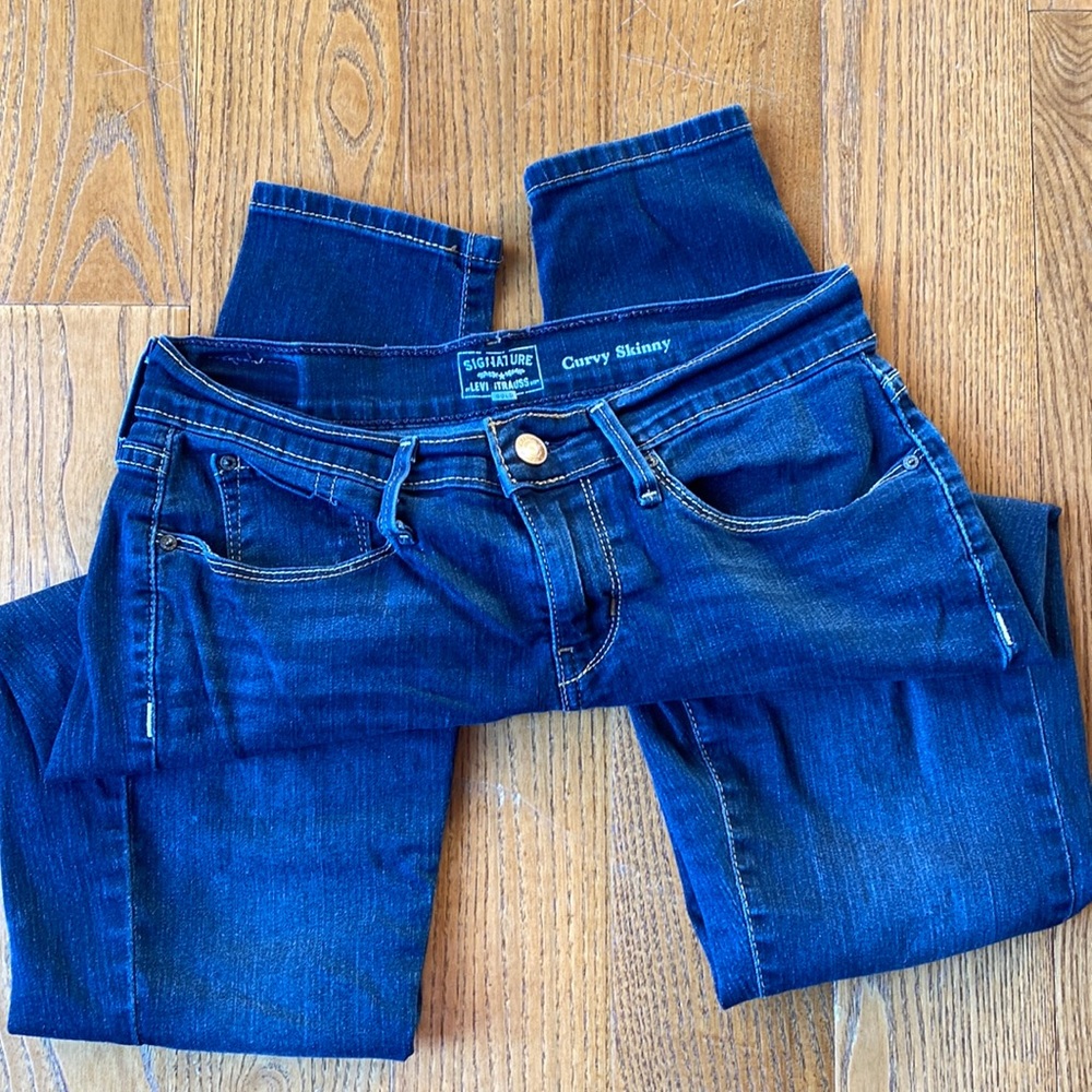 GUC Levi’s curvy skinny jeans